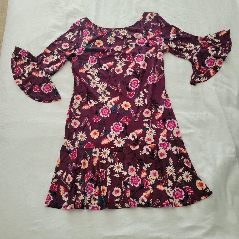 NWOT Flowy Eliza J Burgandy Floral